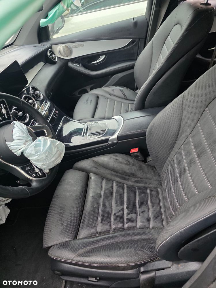 Mercedes-Benz GLC 350 e 4-Matic - 11