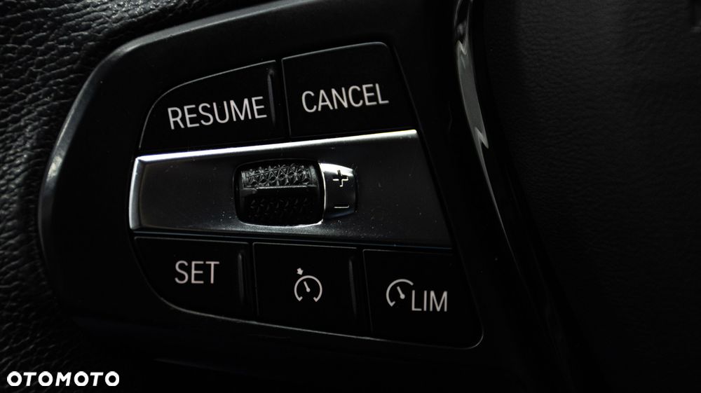 BMW Seria 1 118i Advantage - 22