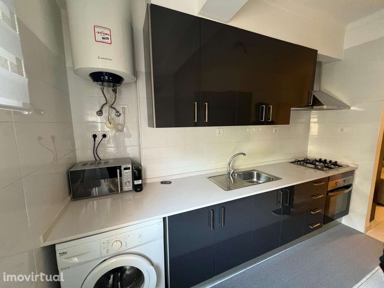 T1 Mobilado e Equipado na Reboleira – a 10 min. do Metro e Comboio - Grande imagem: 3/25