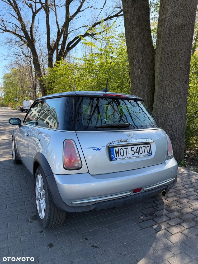 MINI ONE - 4