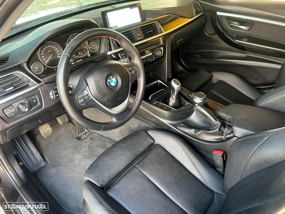 BMW 318 d Sport Line - 36