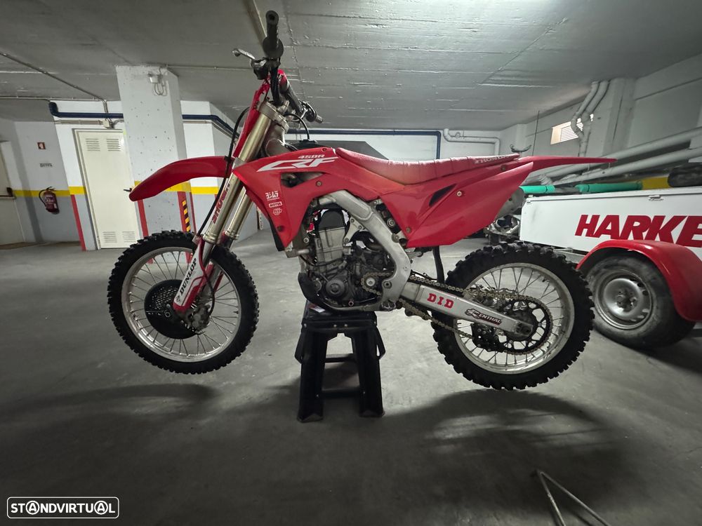 Honda CRF - 3