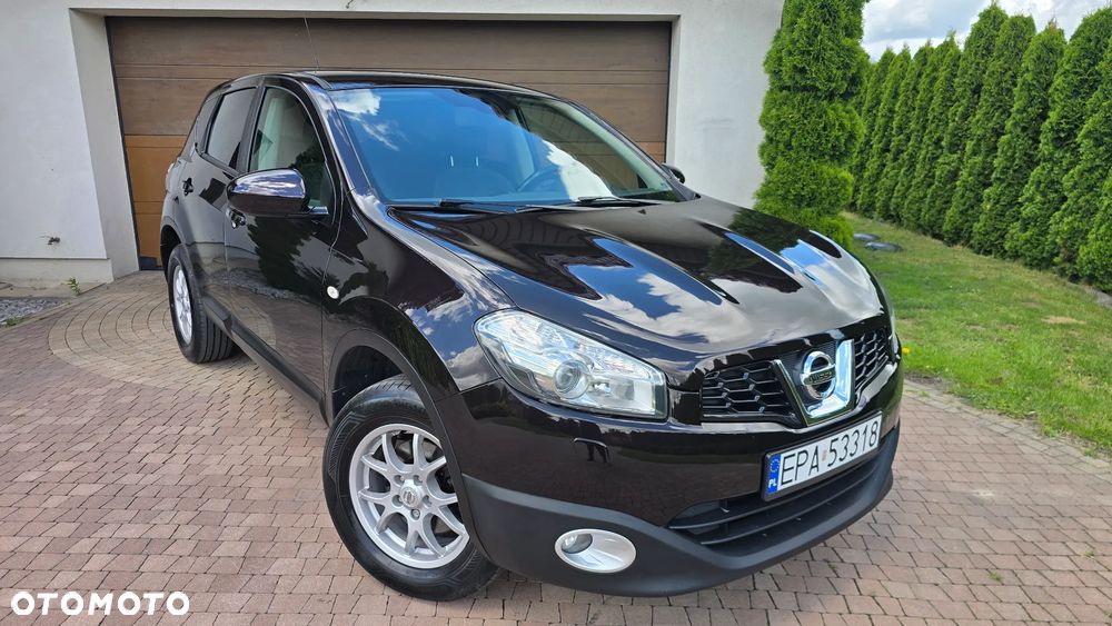Nissan Qashqai - 1