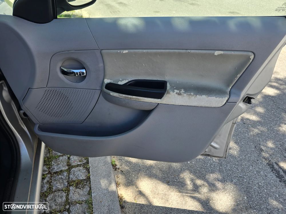 Citroën C3 1.1 Exclusive - 25
