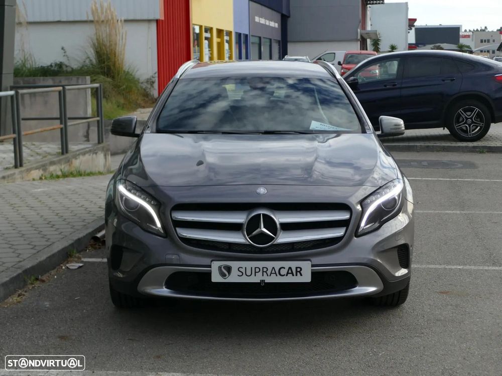 Mercedes-Benz GLA 180 CDi Urban - 3