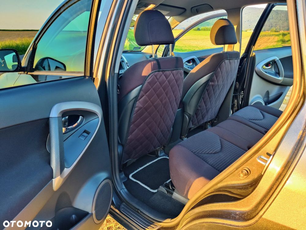Toyota RAV4 2.0 4x4 - 15