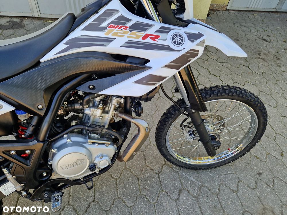 Yamaha WR - 6