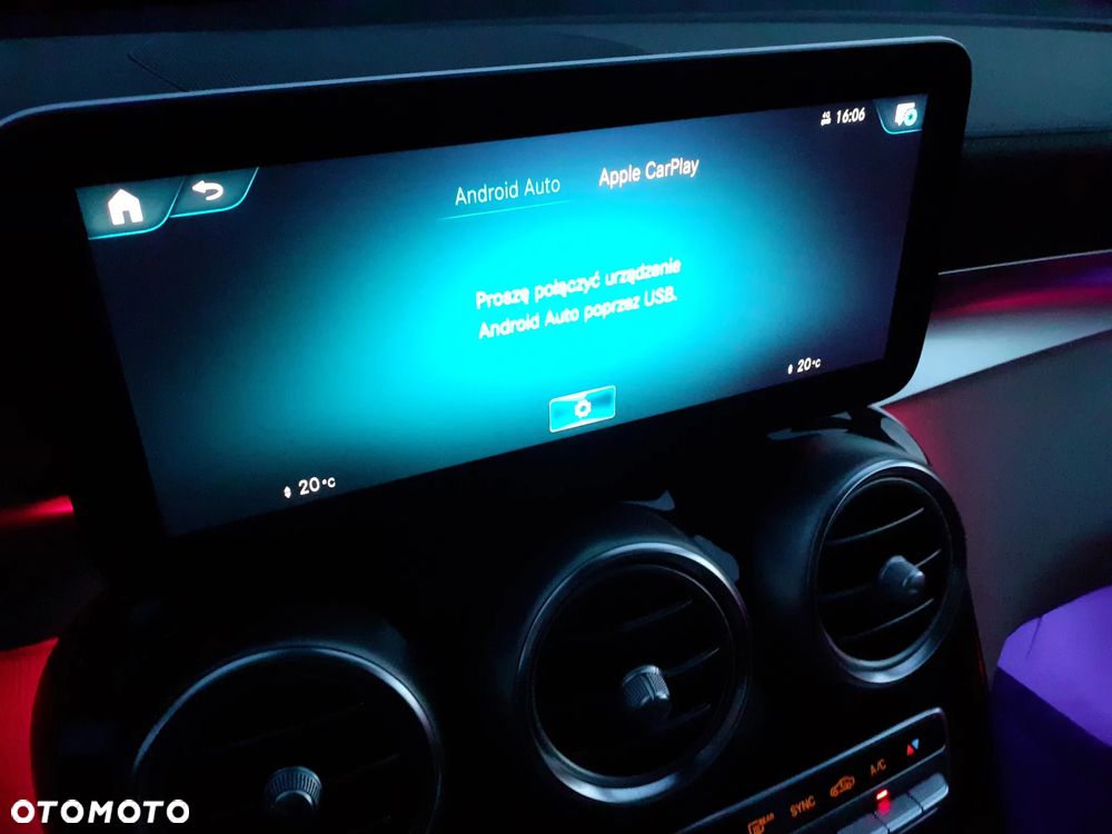 Mercedes-Benz GLC 200 4Matic 9G-TRONIC Exclusive - 36