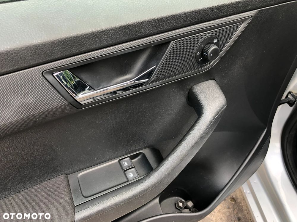 Skoda Fabia 1.0 TSI Ambition - 28