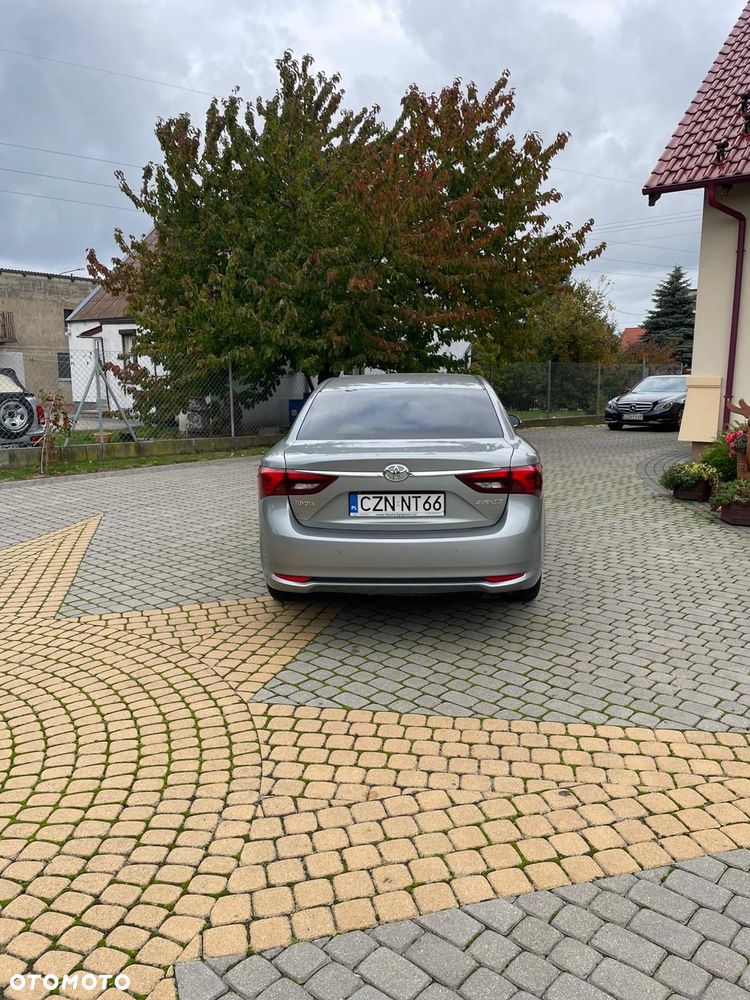 Toyota Avensis 1.8 Prestige - 7