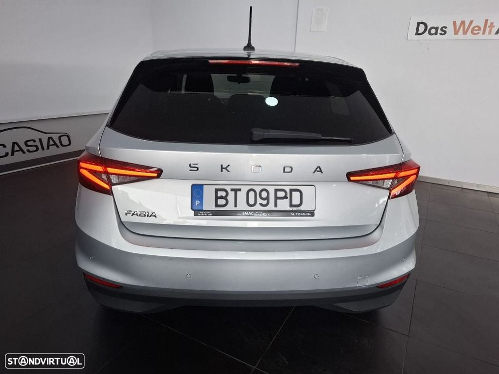 Skoda Fabia 1.0 TSI Selection DSG - 8