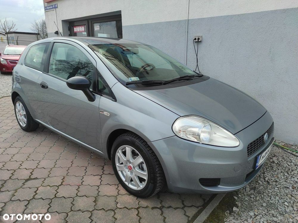 Fiat Grande Punto - 8