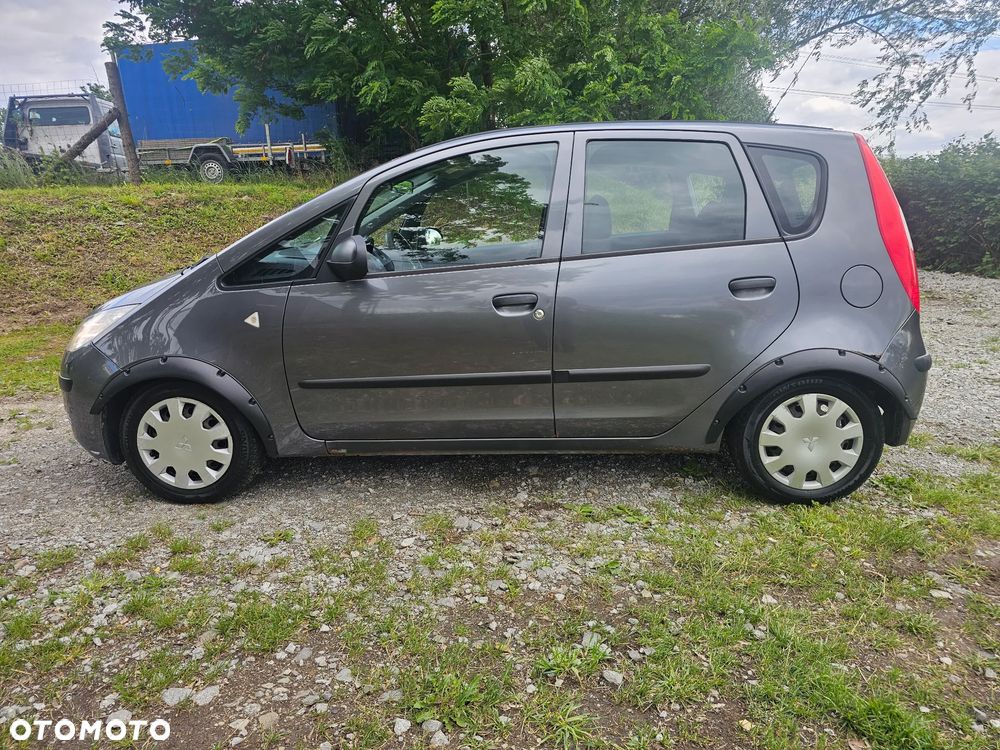 Mitsubishi Colt 1.1 Inform - 13