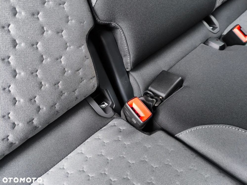 Ford Tourneo Courier 1.0 EcoBoost Titanium - 27
