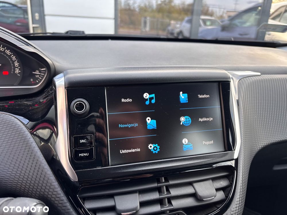 Peugeot 2008 1.2 Pure Tech Allure S&S - 30