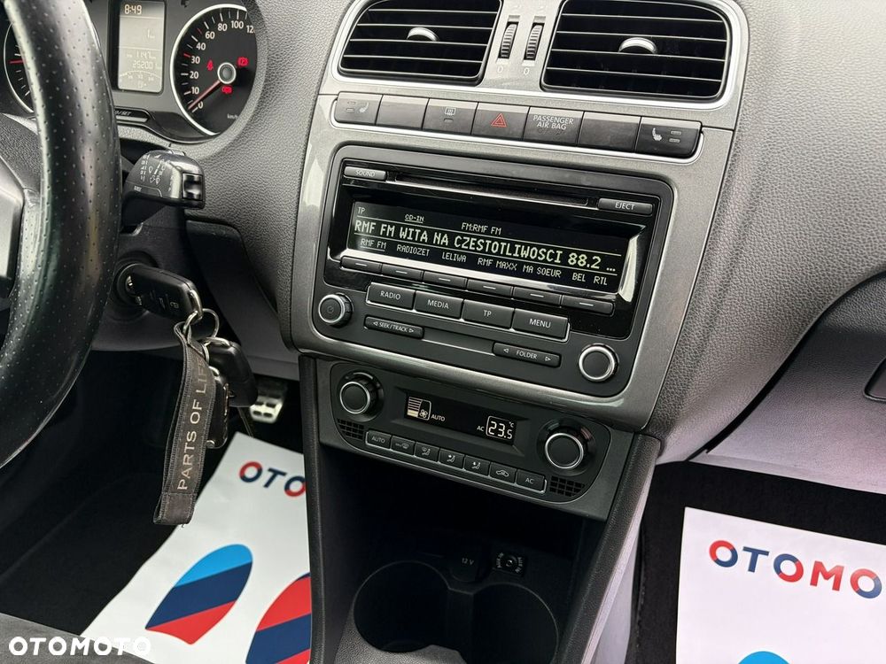 Volkswagen Polo Cross - 11