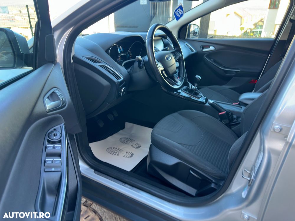 Ford Focus 1.5 TDCi Titanium - 17