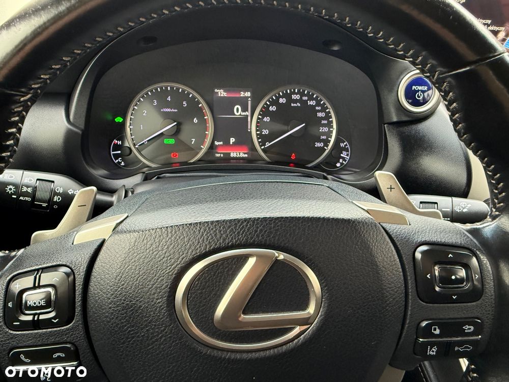 Lexus NX - 14