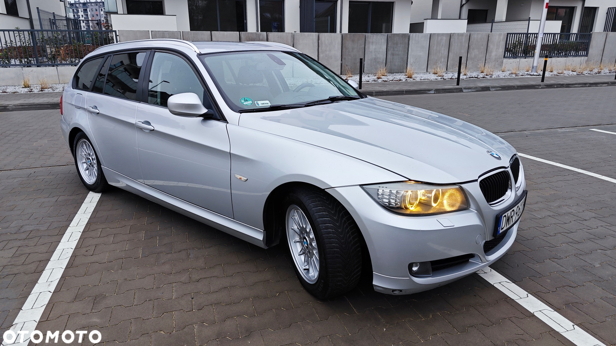 BMW Seria 3 320d DPF Touring Efficient Dynamics Edition Edition Exclusive - 2
