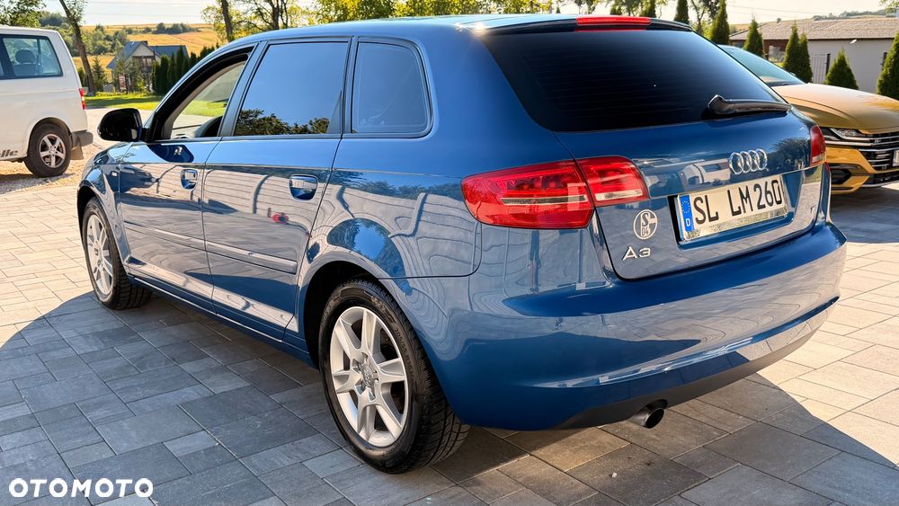 Audi A3 Sportback 1.6 Attraction - 8
