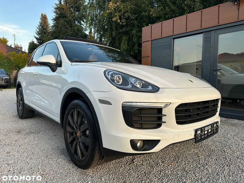 Porsche Cayenne - 22