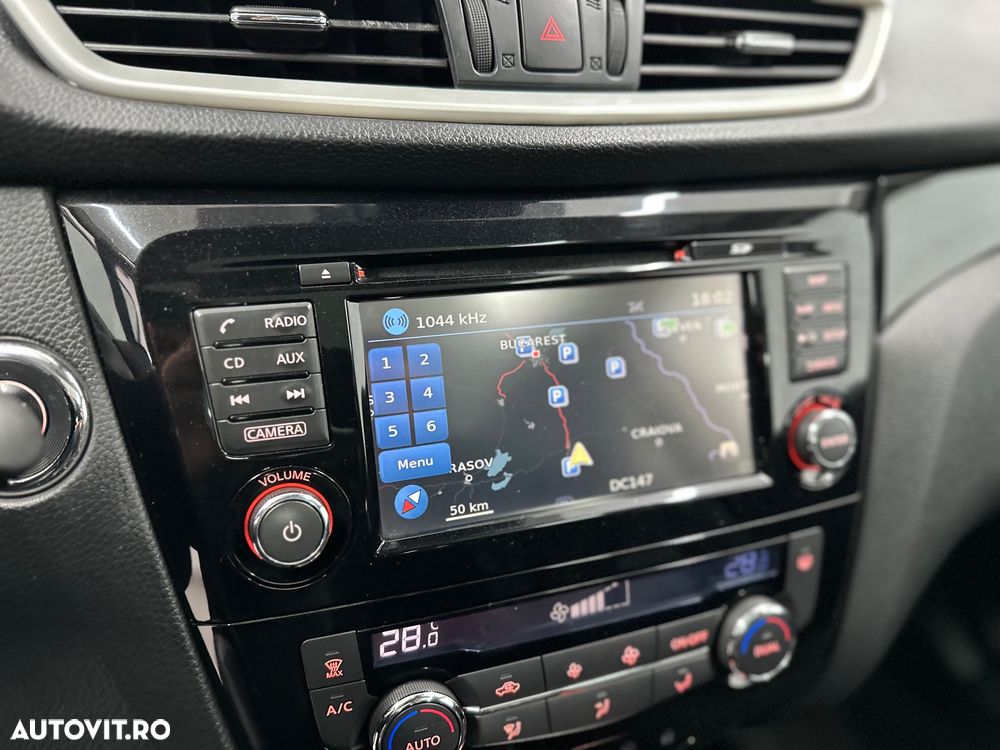 Nissan Qashqai 1.6 DCI 4 x 4 DPF tekna - 25