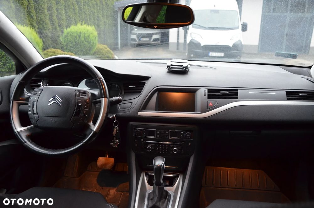 Citroën C5 2.0i 16V Exclusive Equilibre Navi - 10