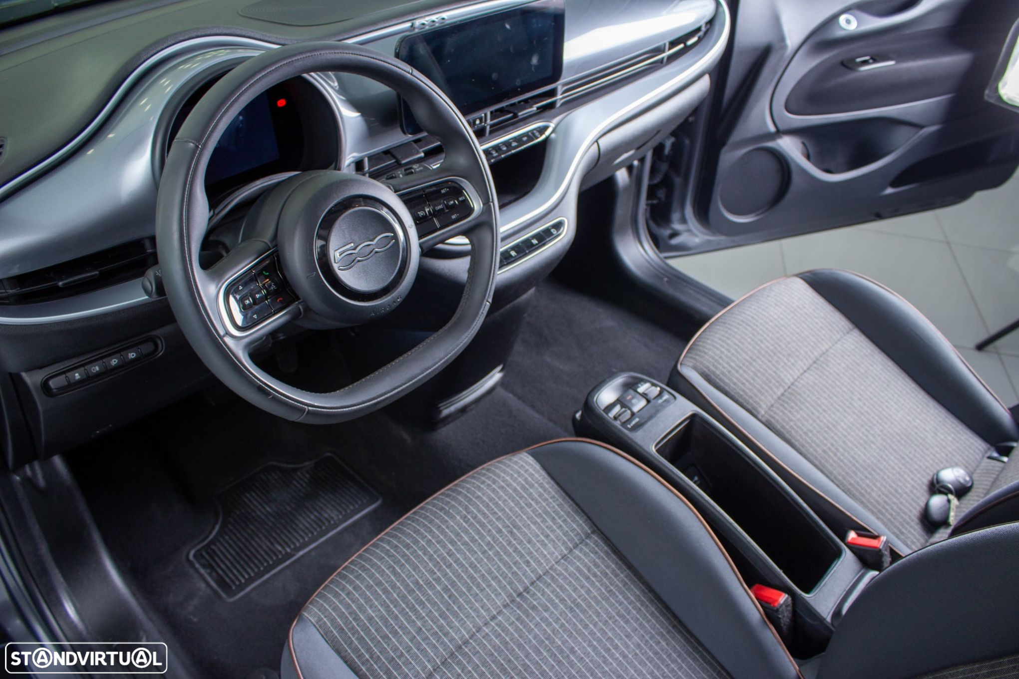 Fiat 500e 3 + 1 Icon - 11