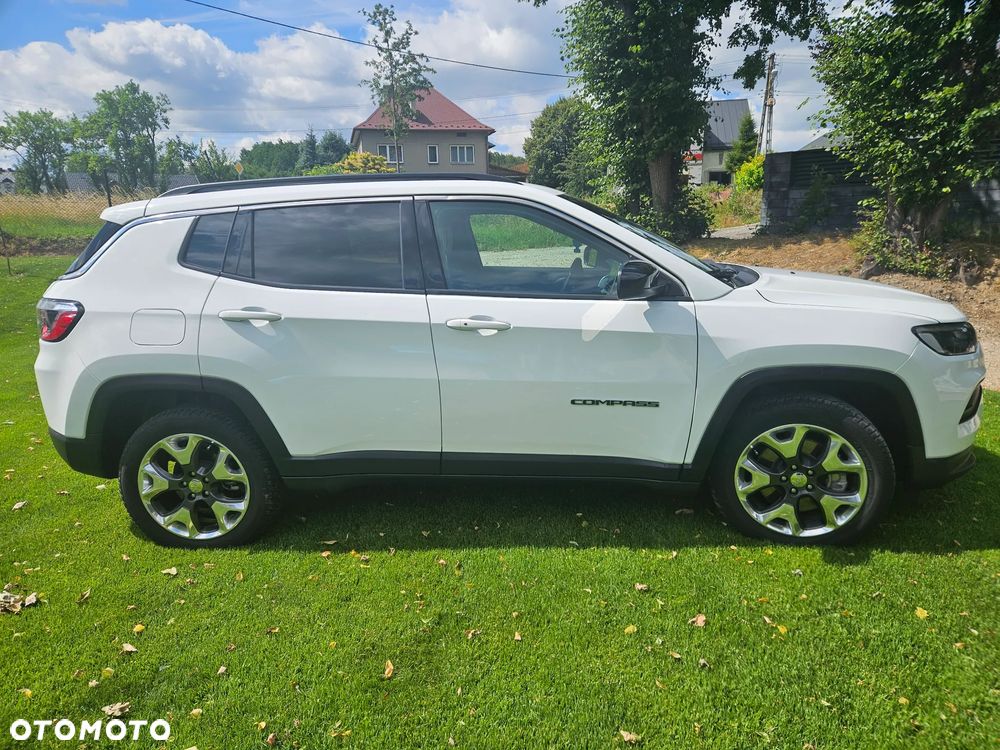 Jeep Compass - 4