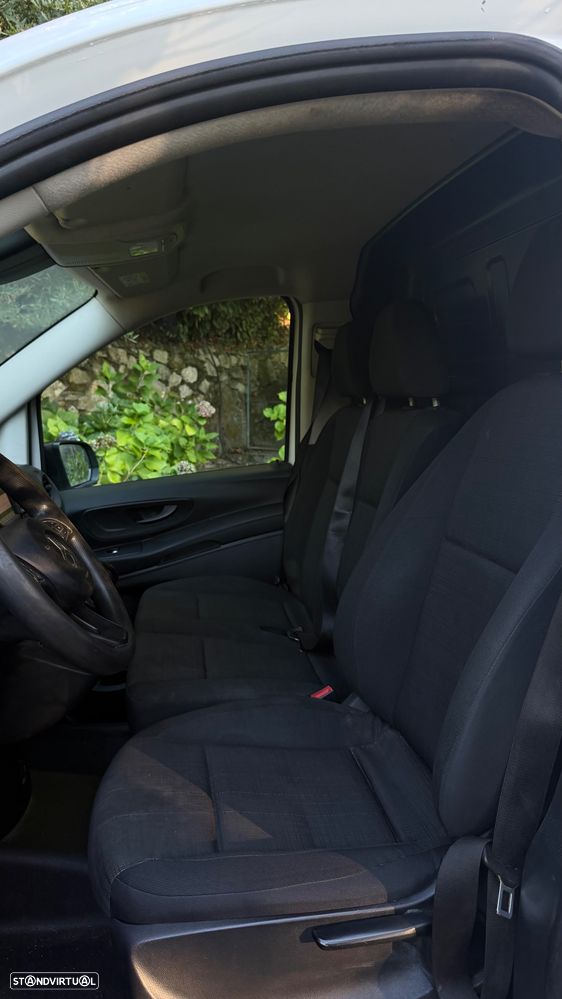 Mercedes-Benz Vito 111 longa 3 lugares ( IVA DEDUTIVEL) - 9