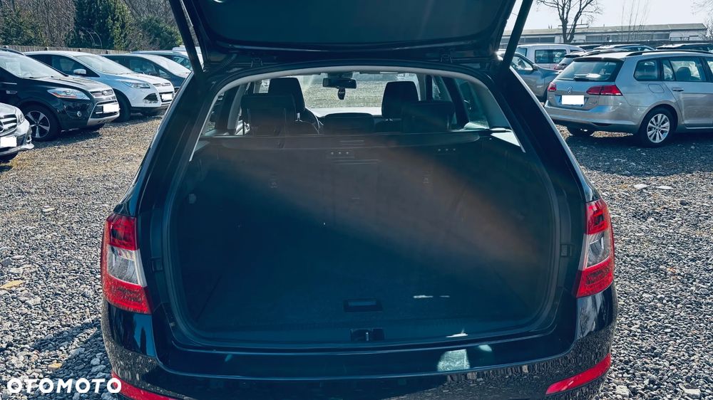 Skoda Octavia 2.0 TDI DSG Drive - 19