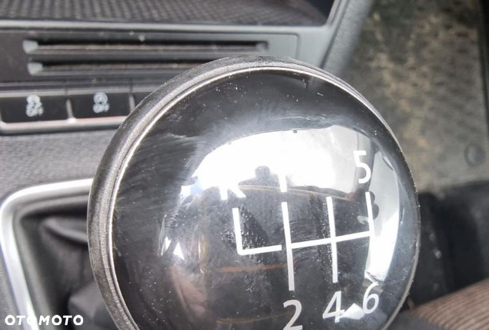 Volkswagen Tiguan - 16