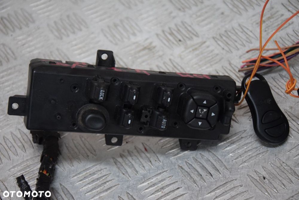JEEP GRAND CHEROKEE WJ PRZEŁĄCZNIK PRZEŁĄCZNIKI PANEL PANELE  SZYB KPL. - 2