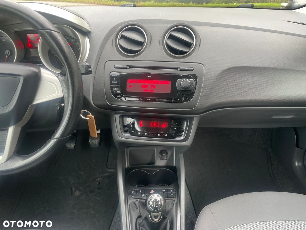 Seat Ibiza 1.4 16V Sport - 19