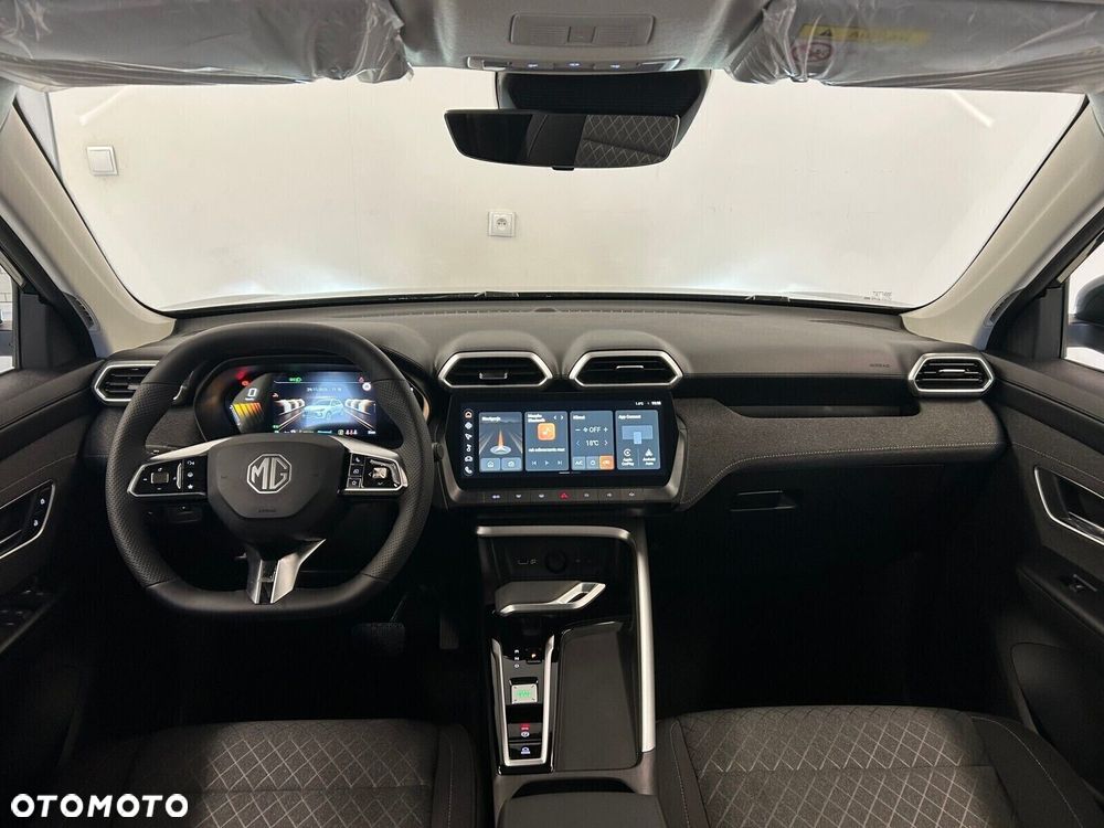 MG ZS - 17
