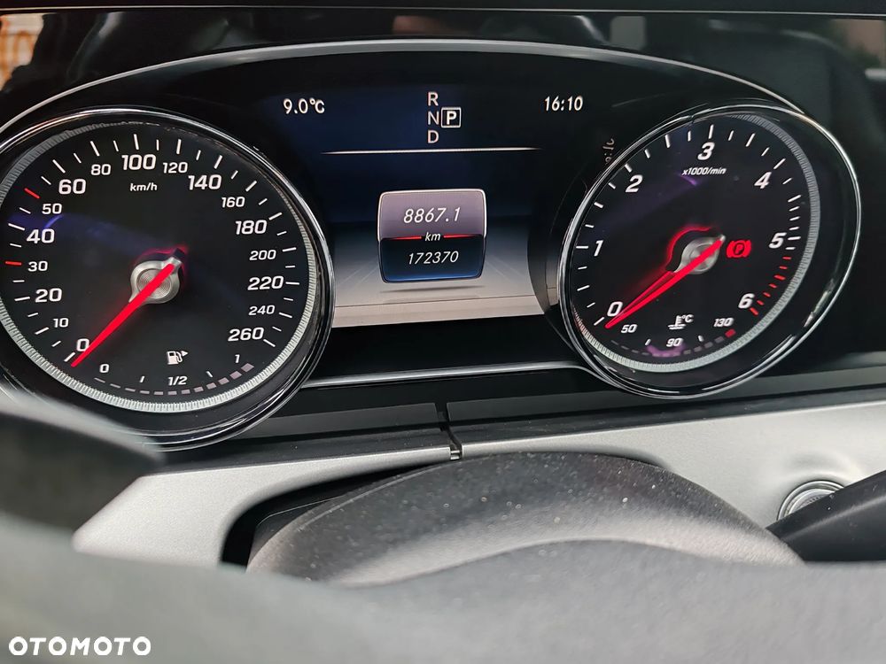 Mercedes-Benz Klasa E 220 d 9G-TRONIC Avantgarde - 11