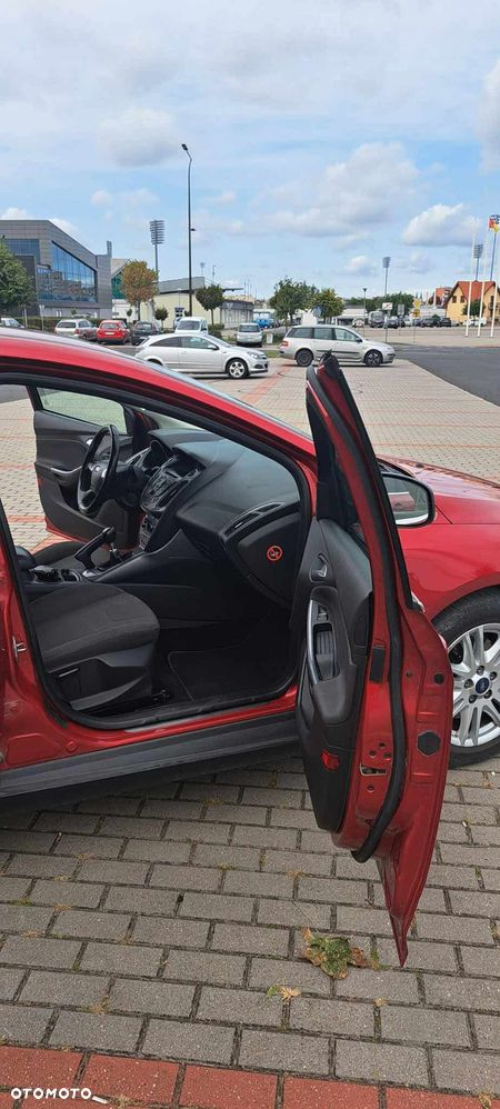 Ford Focus 1.6 EcoBoost Titanium - 8