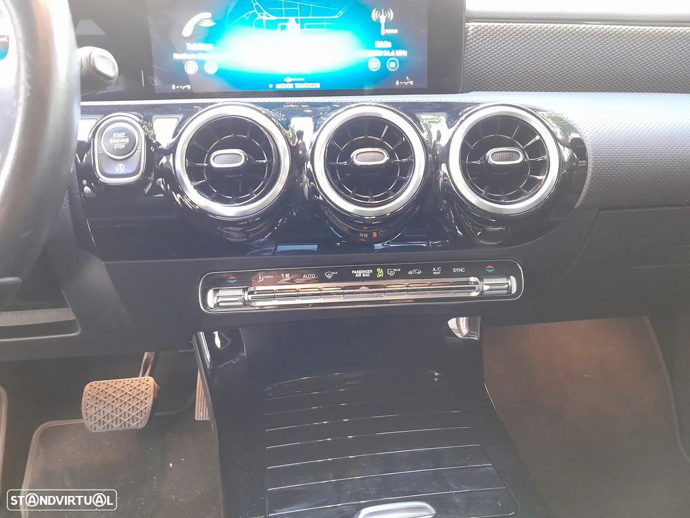 Mercedes-Benz A 180 d Progressive Aut. - 25