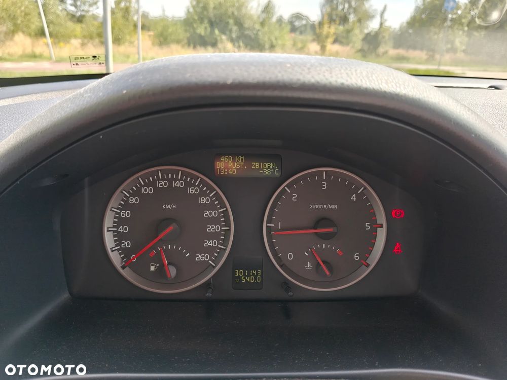 Volvo V50 1.6D DPF Kinetic - 21