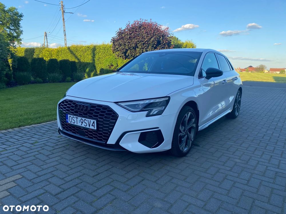 Audi A3 Sportback 35 TFSI cylinder on demand S tronic - 1