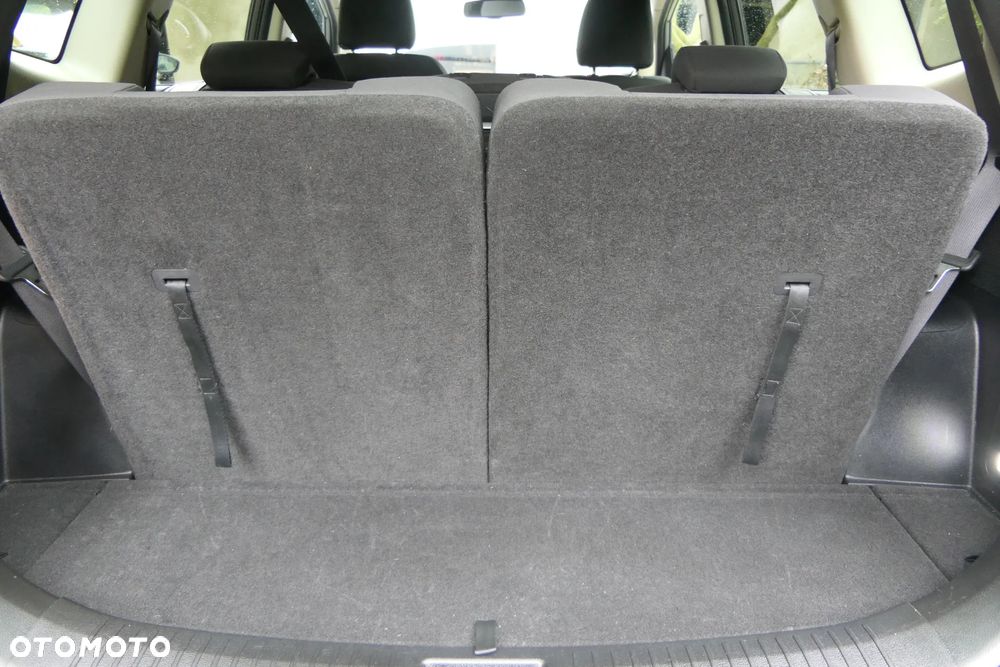 Kia Carens 1.7 CRDi L - 18