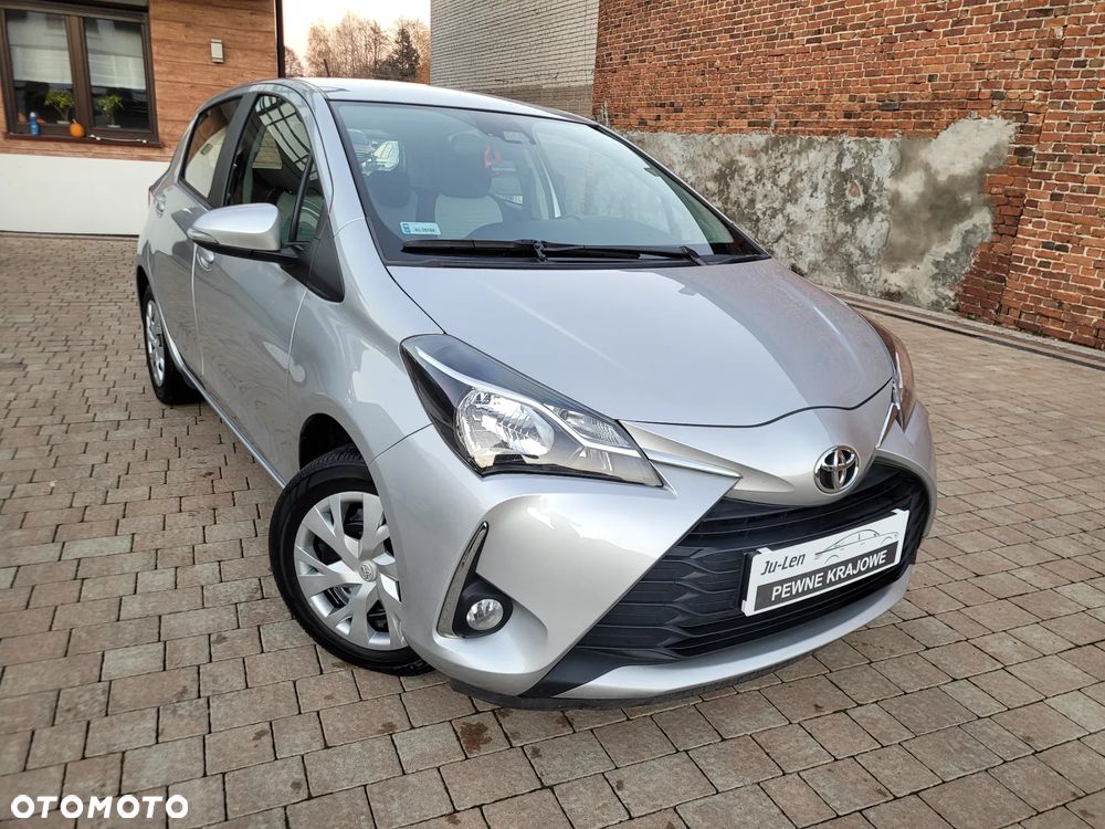 Toyota Yaris 1.5 Premium - 1