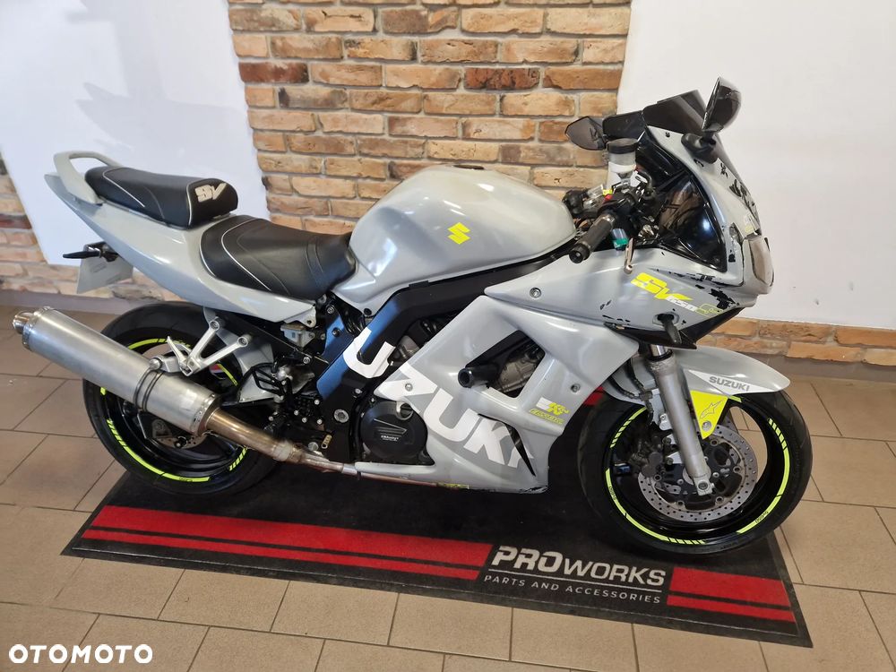 Suzuki SV - 23