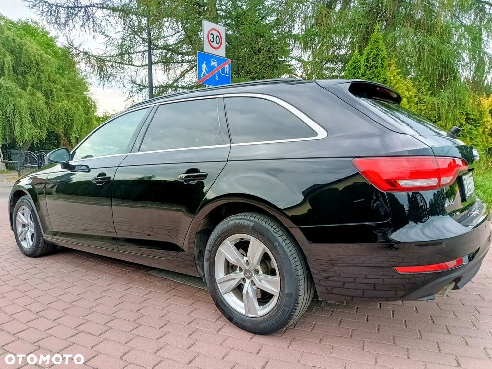 Audi A4 Avant 2.0 TDI - 9