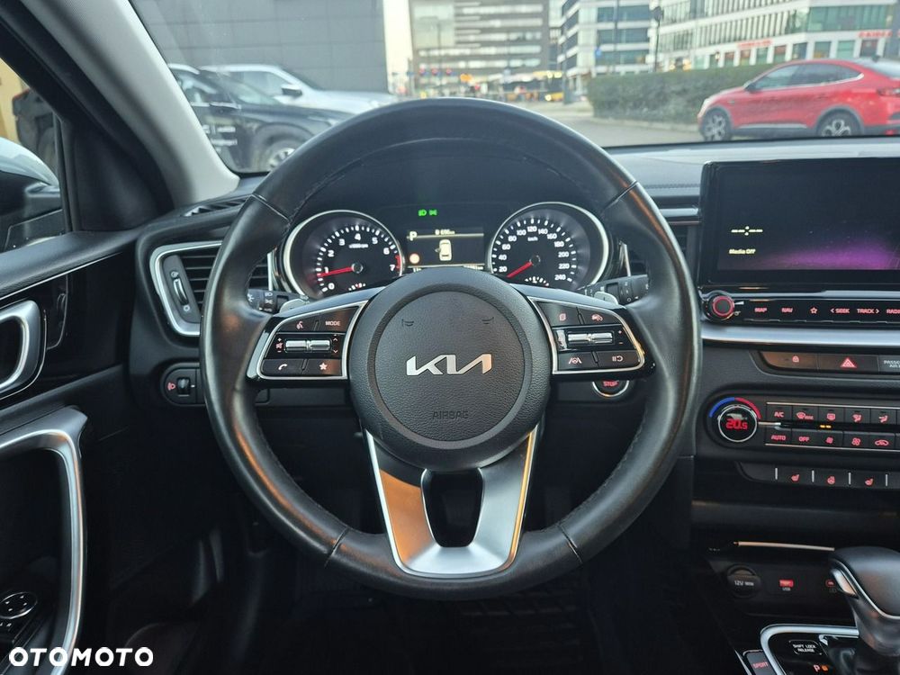 Kia Ceed 1.5 T-GDI Tribute DCT - 23
