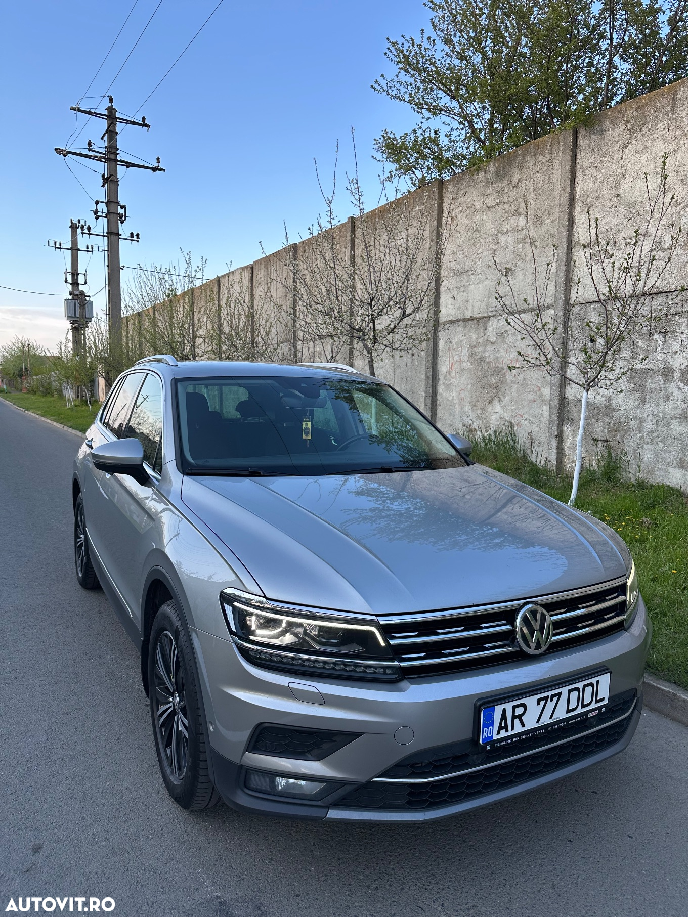 Volkswagen Tiguan 2.0 TDI 4Mot DSG Highline - 6