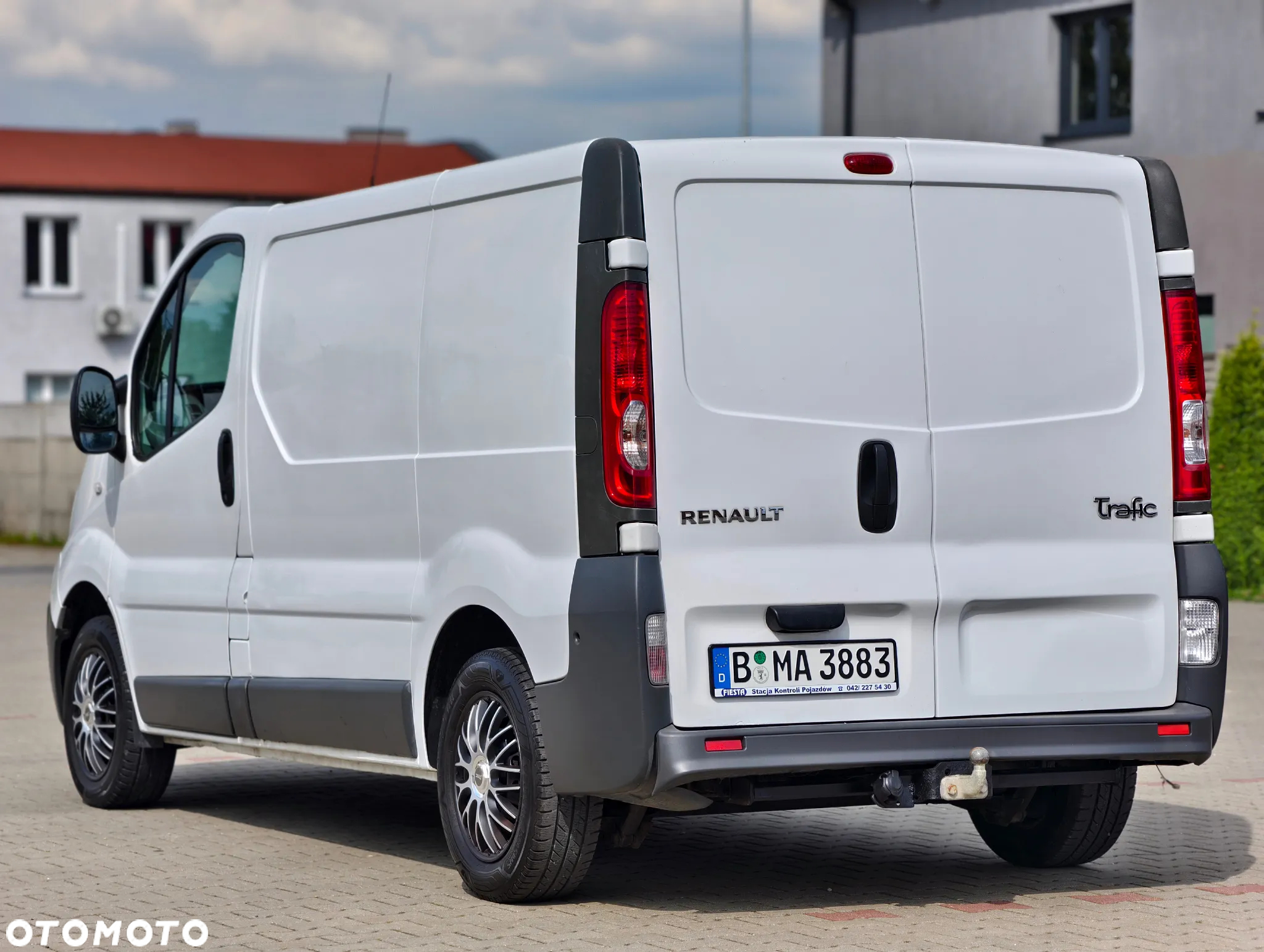 Renault Trafic - 2