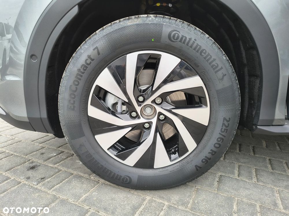 Volkswagen T-Roc 1.5 eTSI Trend DSG - 18