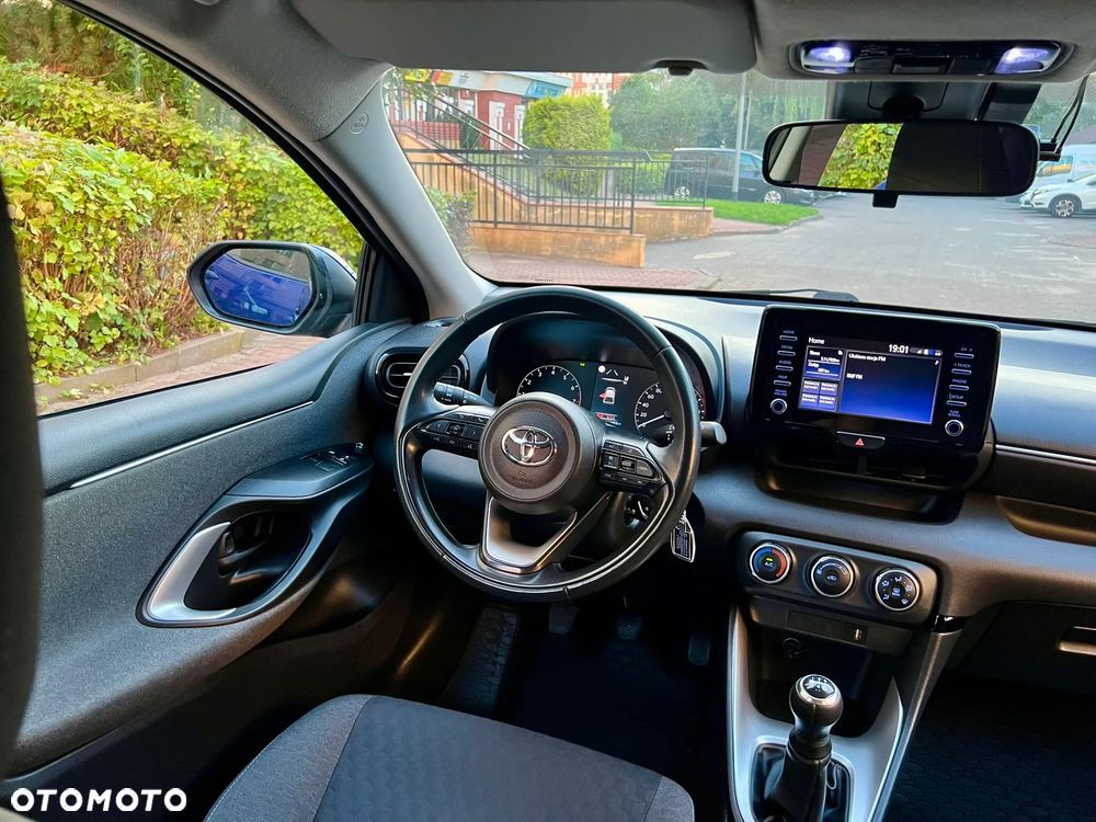 Toyota Yaris 1.0 Comfort - 10