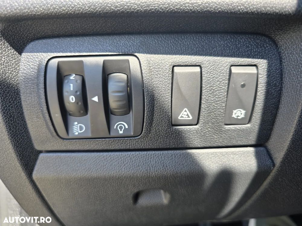 Renault Megane Grandtour ENERGY TCe 115 Start & Stop Authentique - 13